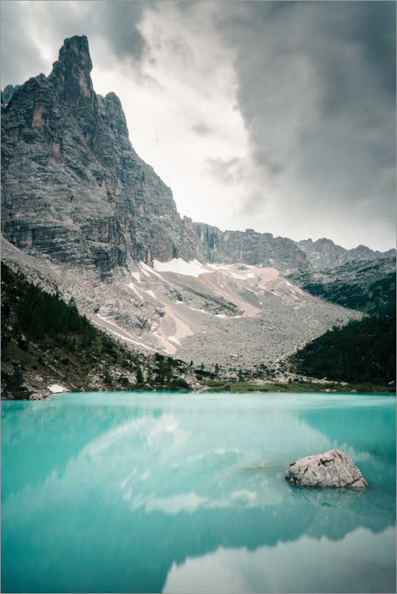 Poster Sorapis mountain lake in the Dolomites